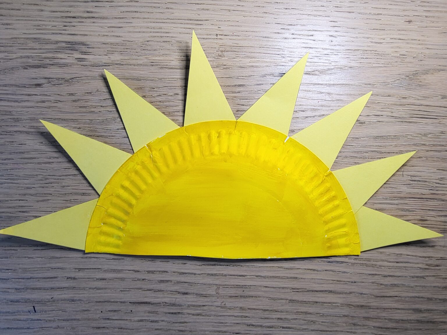 HOW TO MAKE RAINBOW SUN FROM PAPER – CRAFT WITH KAT