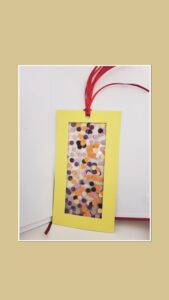 HOW TO MAKE A COOL BOOKMARK WITH CONFETTI FOR BACK TO SCHOOL