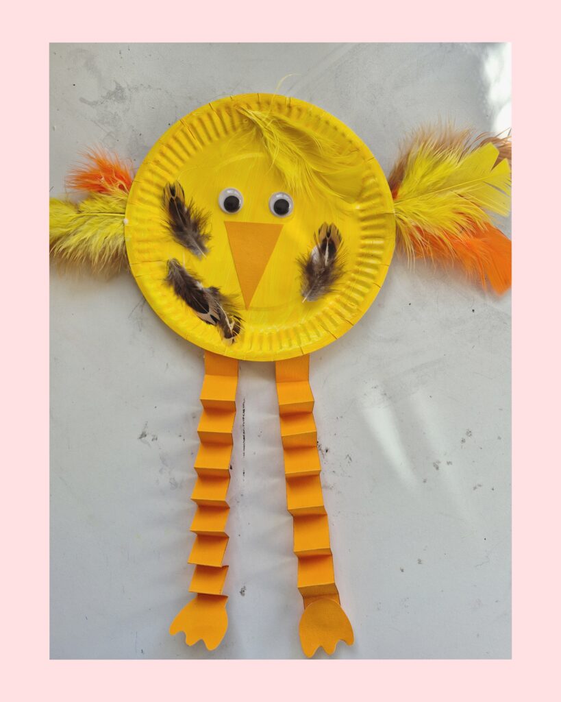 HOW TO MAKE AN EASTER CHICKEN - CRAFTING FOR KIDS